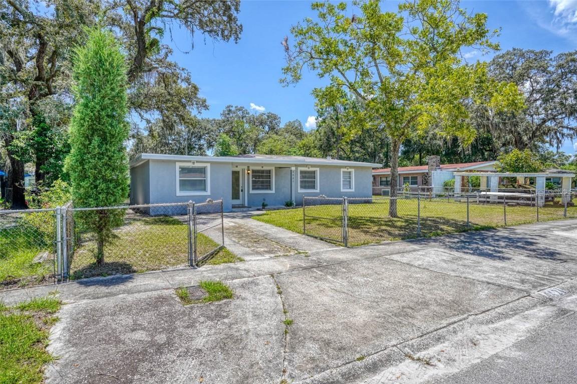 4421 Perch St., Temple Terrace, FL 33617