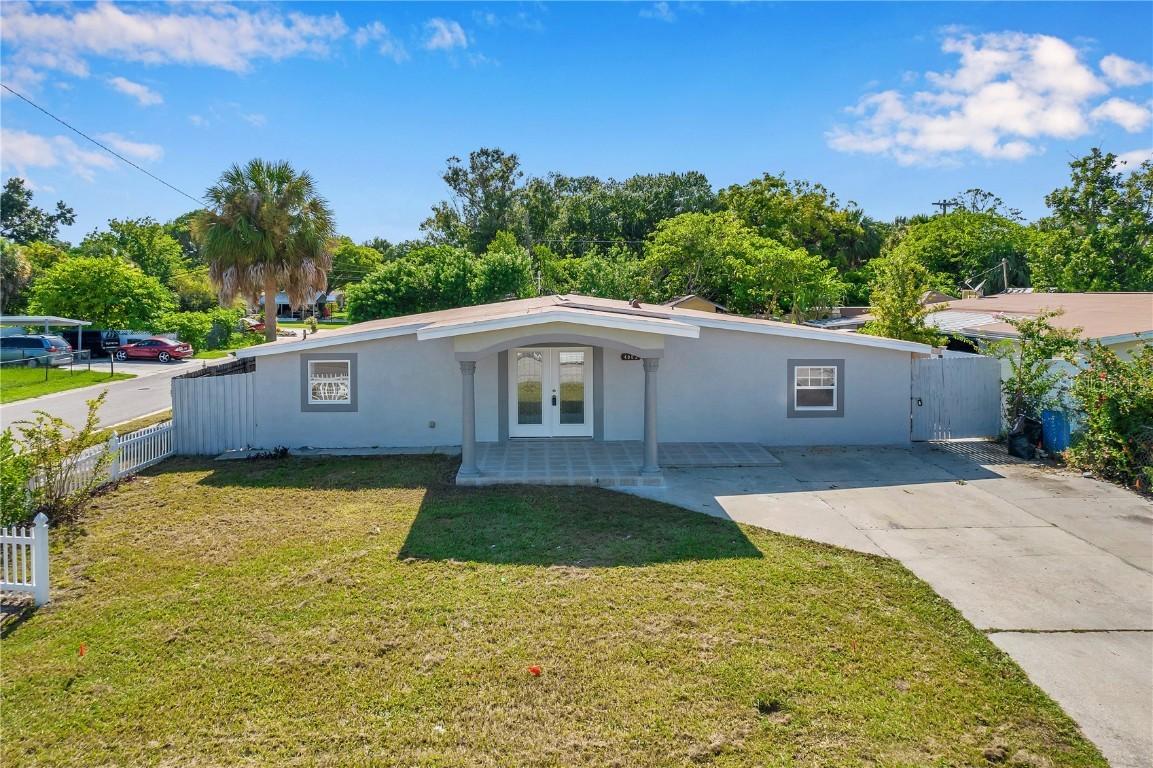 4902 Town N Country Blvd., Tampa, FL 33615
