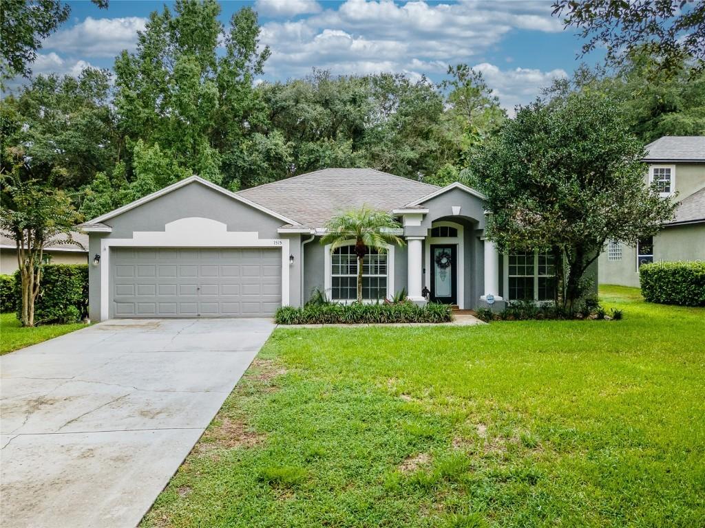 1515 Mccrea Dr., Lutz, FL 33549