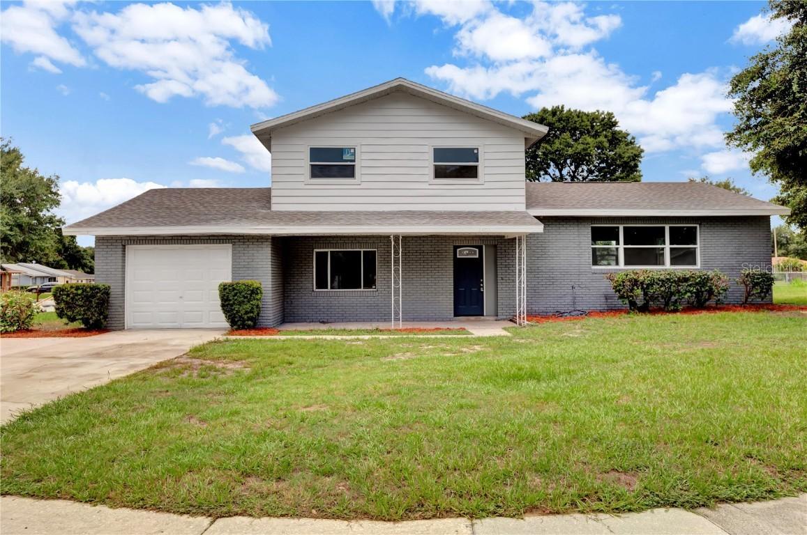 2401 N Swan Dr., Winter Haven, FL 33881