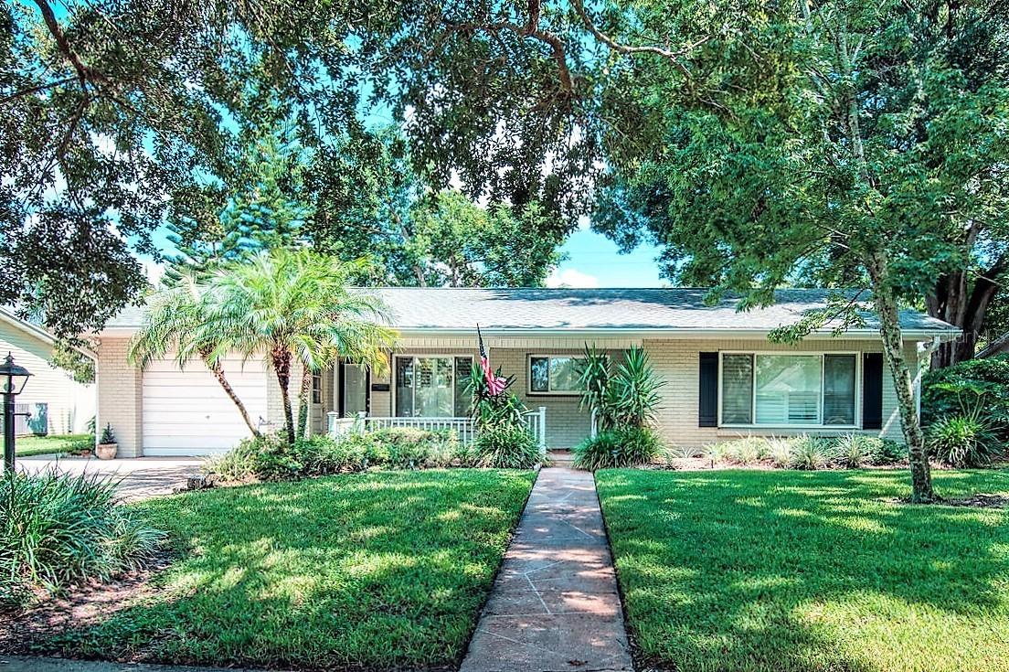 10511 Orange Grove Dr., Tampa, FL 33618