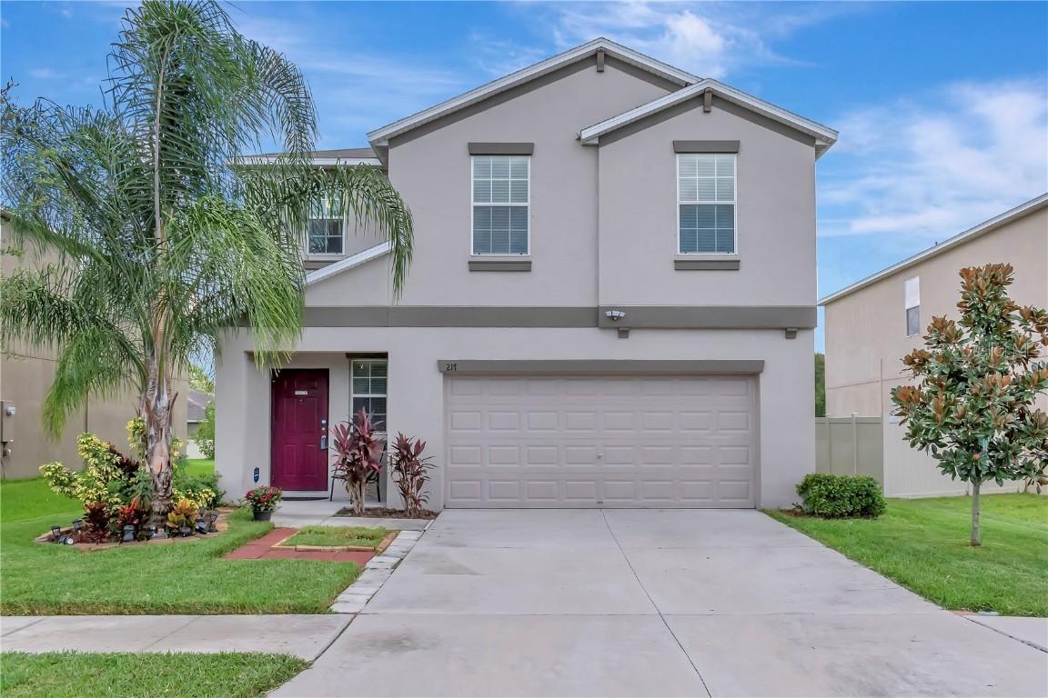 217 Cascade Bend Dr., Ruskin, FL 33570