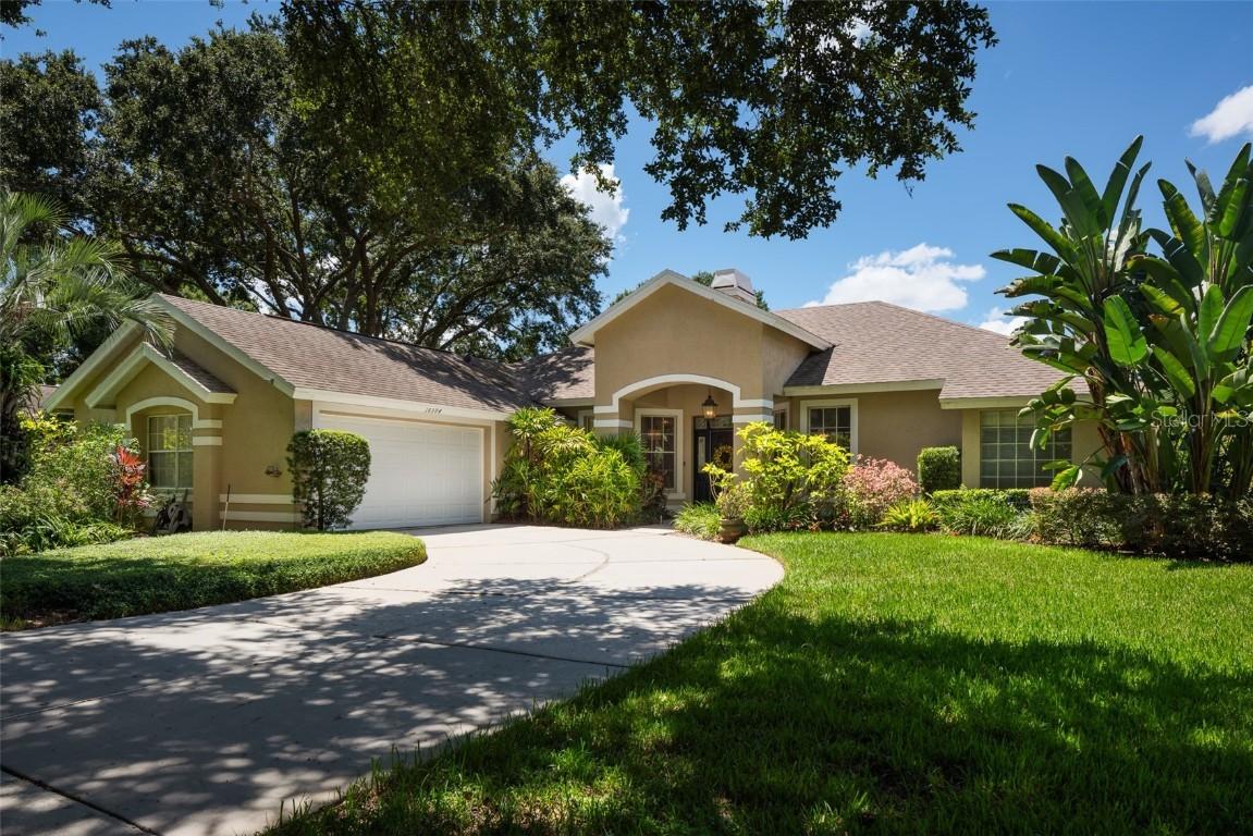 16504 Longleat Dr., Lutz, FL 33549