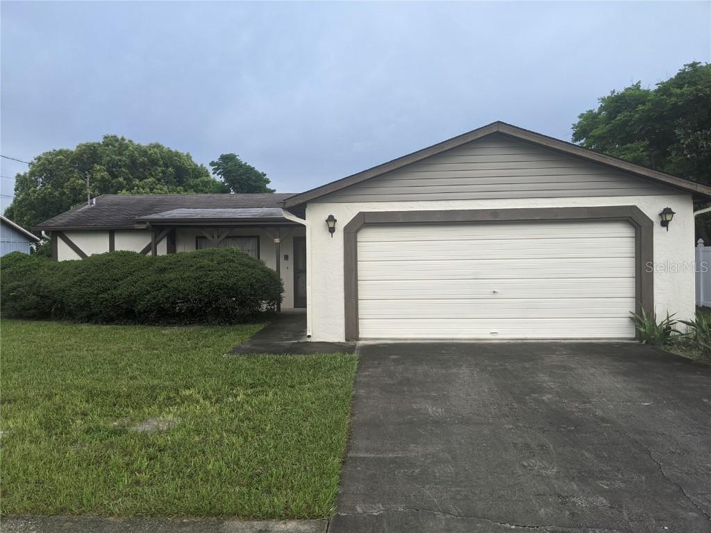 15942 Adobe Dr., Hudson, FL 34667
