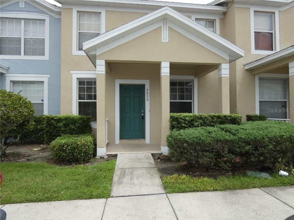 9806 Carlsdale Dr., Riverview, FL 33578