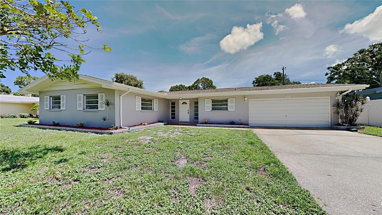 947 Porter Dr., Largo, FL 33771
