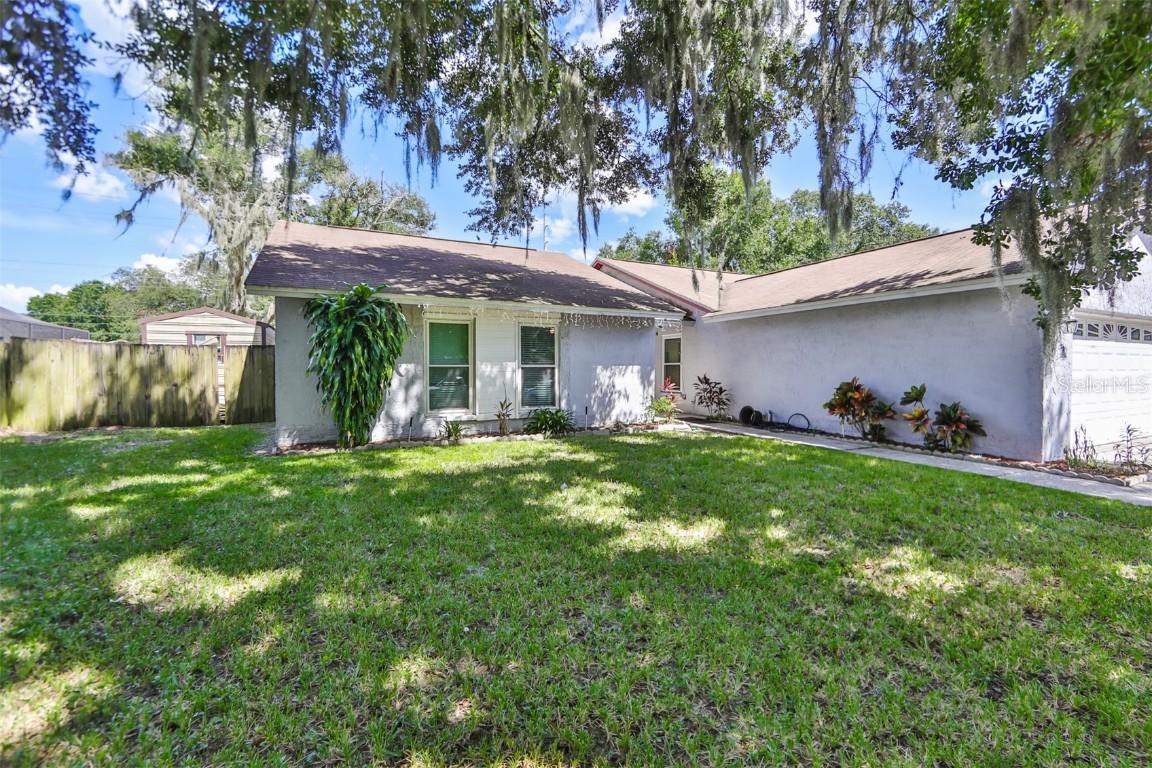 735 Sandy Creek Dr., Brandon, FL 33511