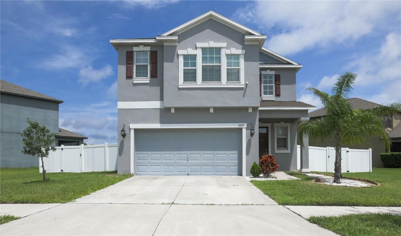 1225 Harbour Blue St., Ruskin, FL 33570