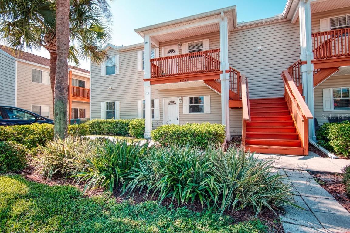 6750 Moonglow Dr. #102, Port Richey, FL 34668