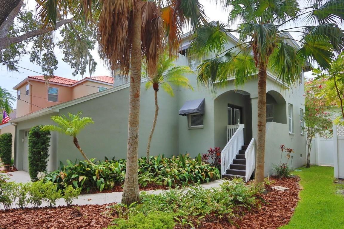 2703 W Bay Ave., Tampa, FL 33611