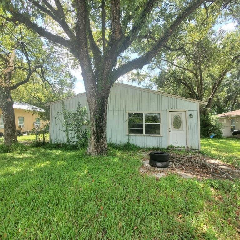 1605 Bowman Ave., Plant City, FL 33563