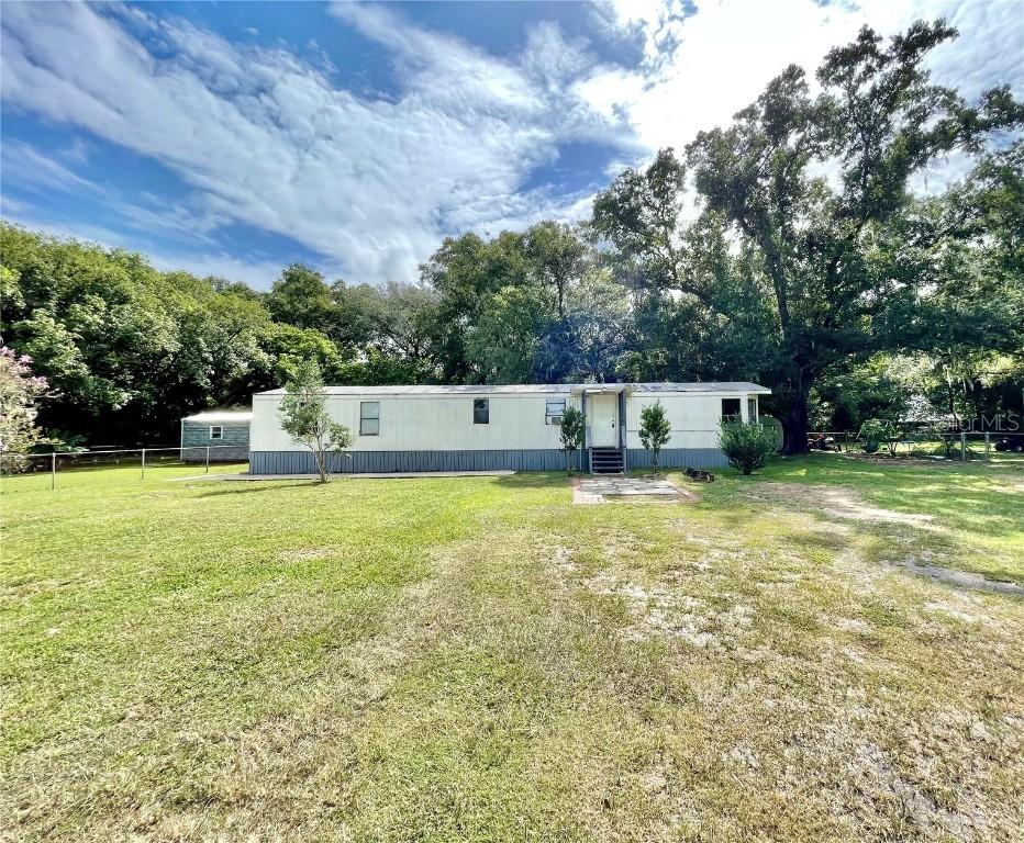 2002 Hawk Griffin Rd., Plant City, FL 33565