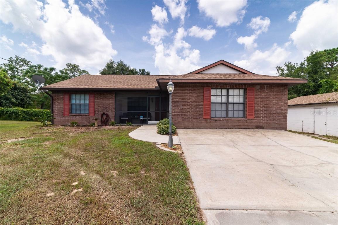 6043 Emerald Dr., Dade City, FL 33523