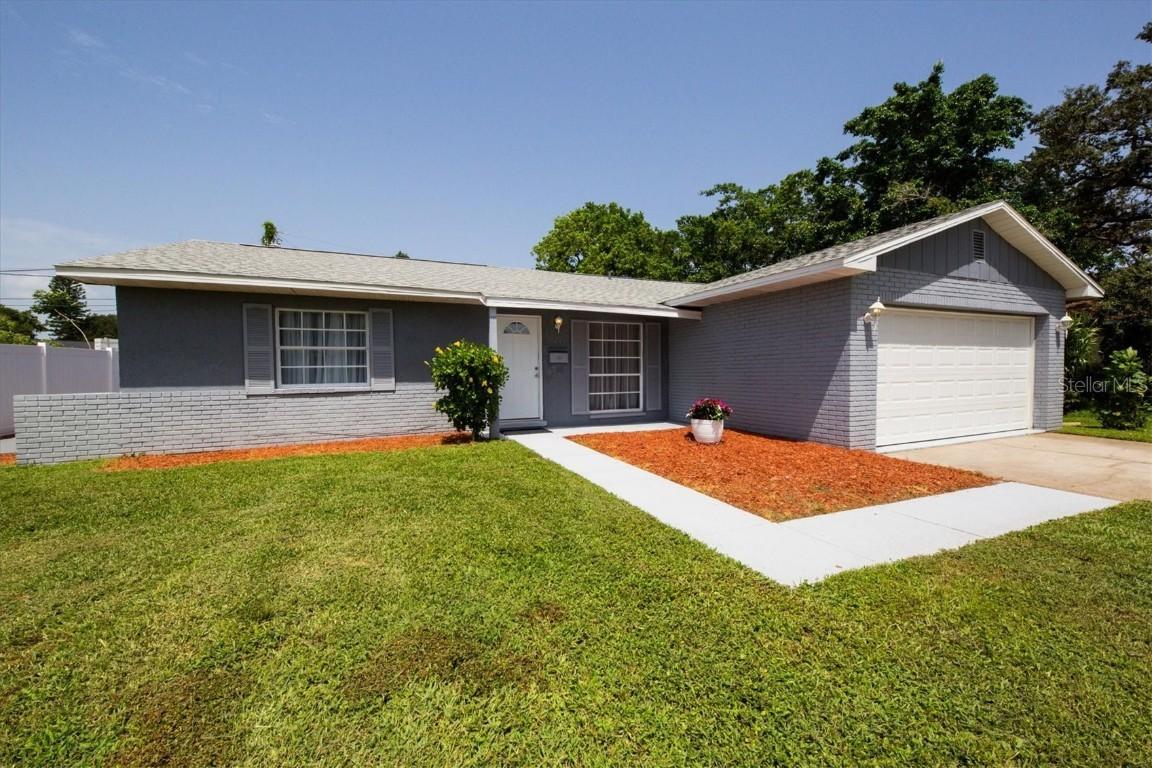 4245 Beach Dr., St Petersburg, FL 33705