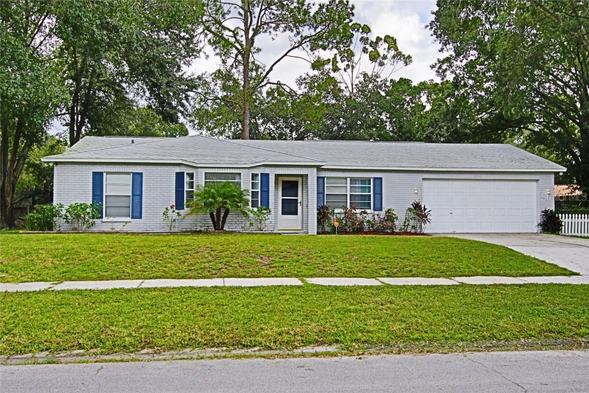 17505 Brandywine Dr., Lutz, FL 33549
