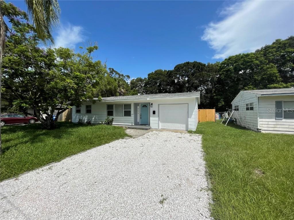 4679 21st Ave., St Petersburg, FL 33711