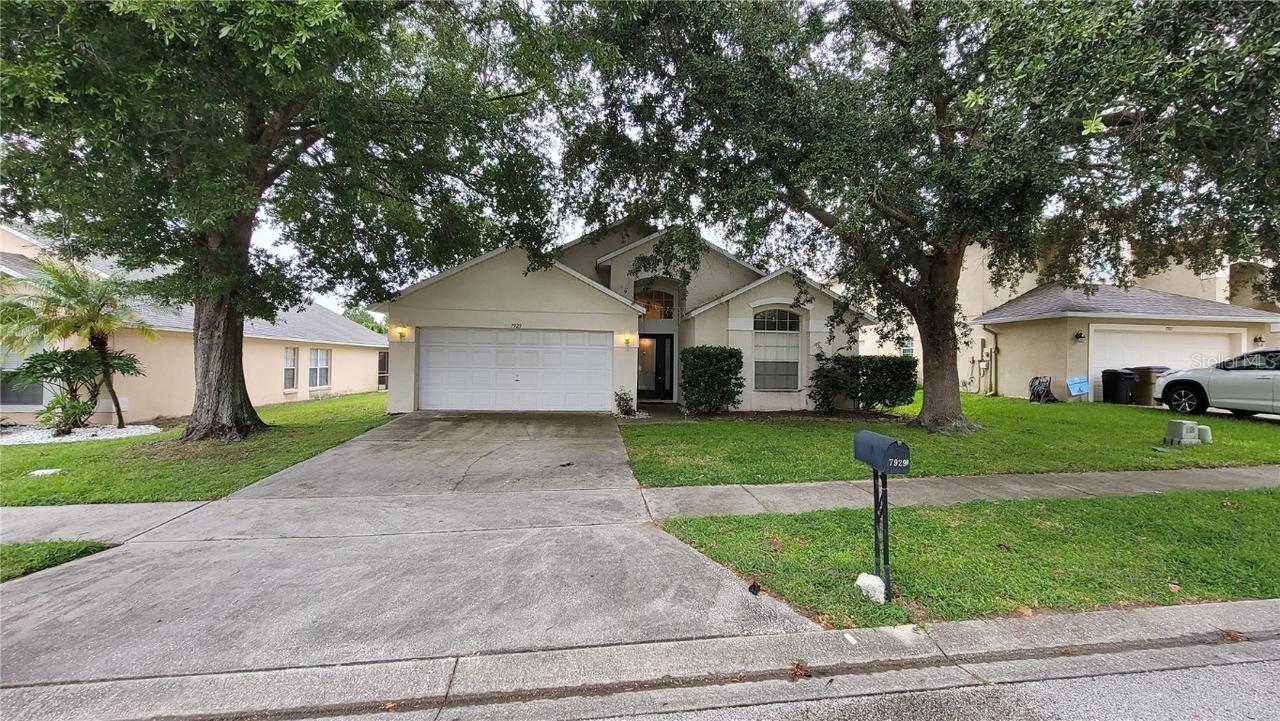 7929 Magnolia Bend Ct., Kissimmee, FL 34747
