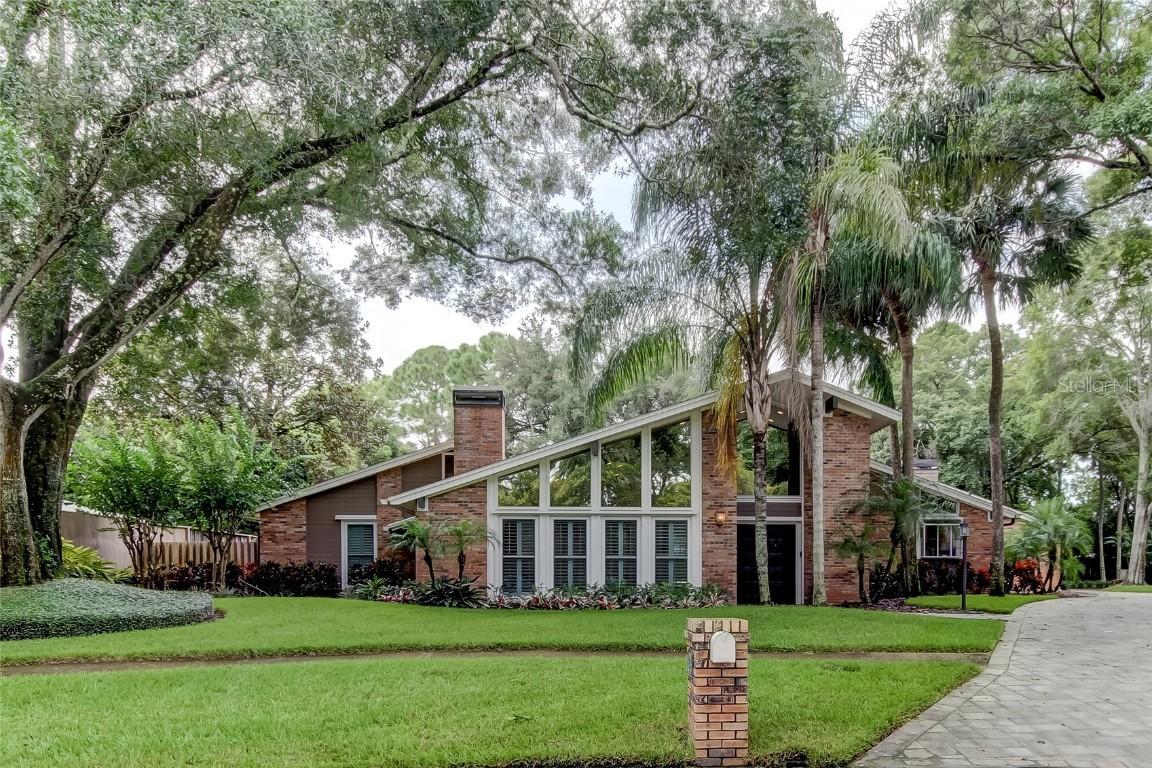 4204 Wayside Willow Ct., Tampa, FL 33618