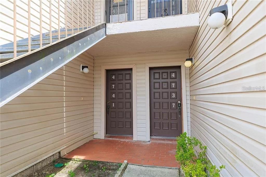 4737 Puritan Cir. #505, Tampa, FL 33617