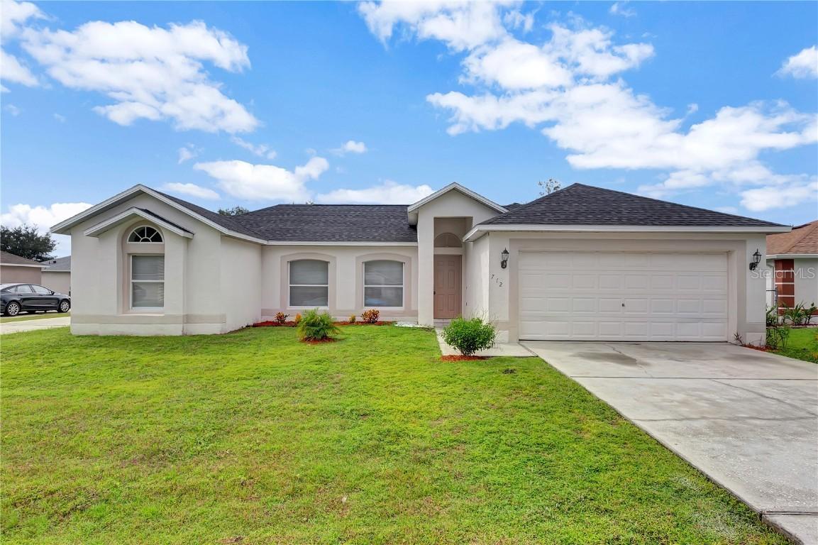 712 Swan Way, Kissimmee, FL 34758