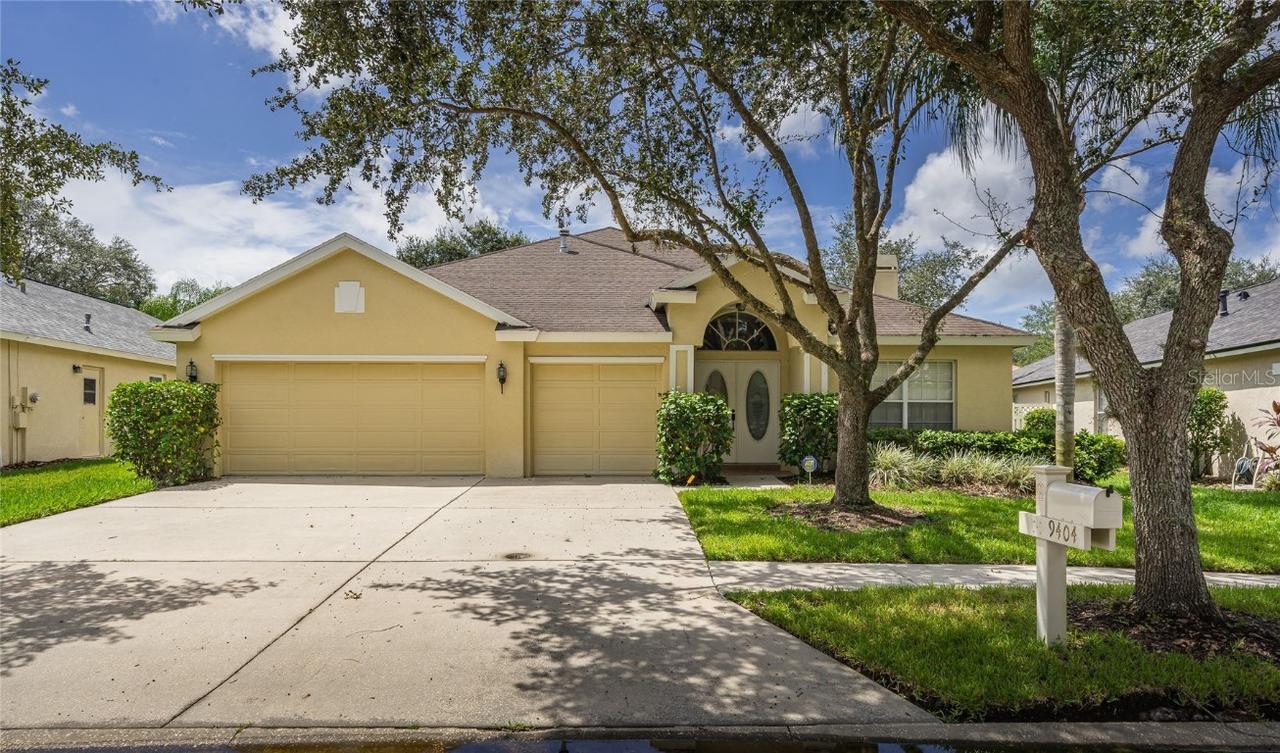 9404 Azalea Ridge Cir., Tampa, FL 33647