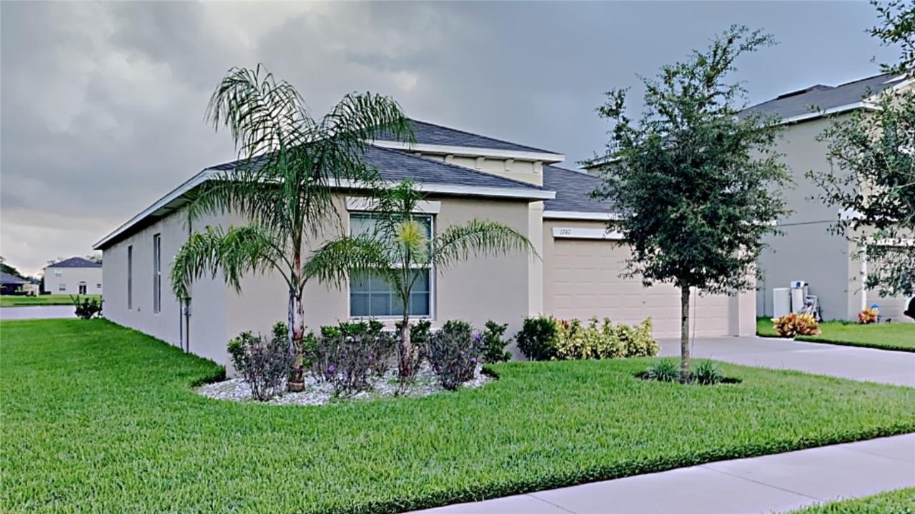 1747 Broad Winged Hawk Dr., Ruskin, FL 33570