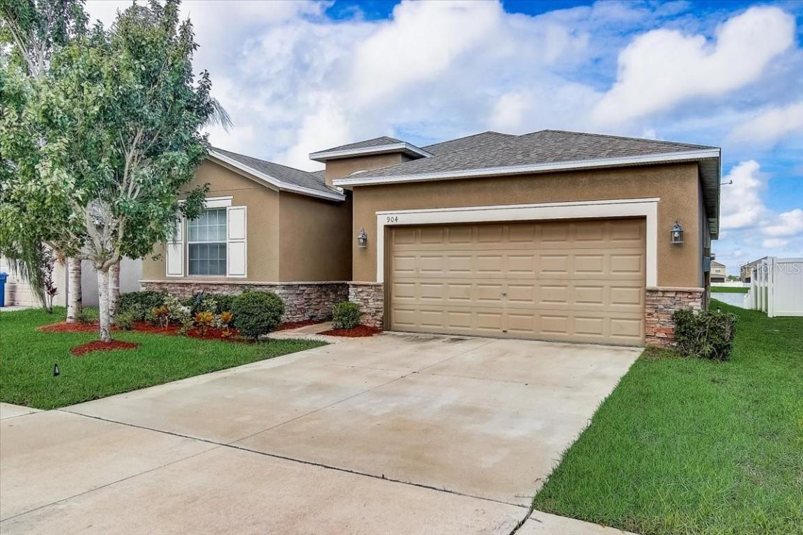904 Peregrine Hill Pl., Ruskin, FL 33570