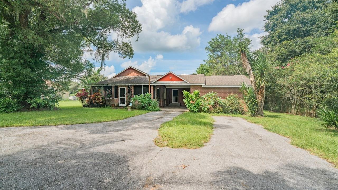 4717 Keene Rd., Plant City, FL 33565