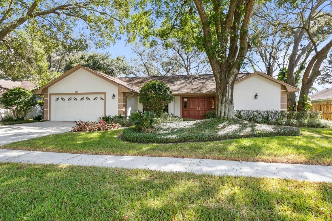 11405 E Queensway Dr., Temple Terrace, FL 33617