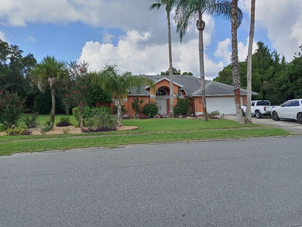18743 Bascomb Ln., Hudson, FL 34667