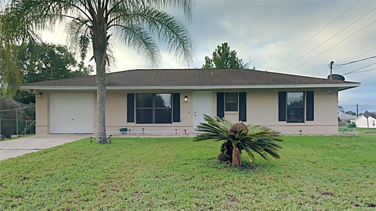 2381 Tracy Ln., Deltona, FL 32738