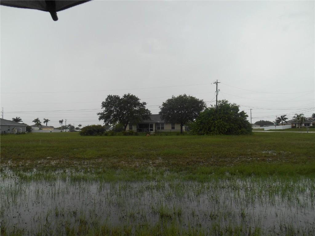 1026 NE 1st Ave., Cape Coral, FL 33909