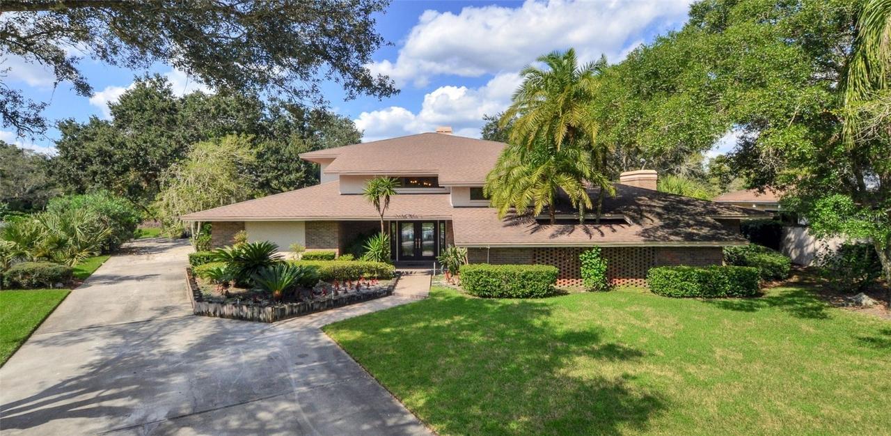 4304 Oakhurst Ter., Tampa, FL 33618