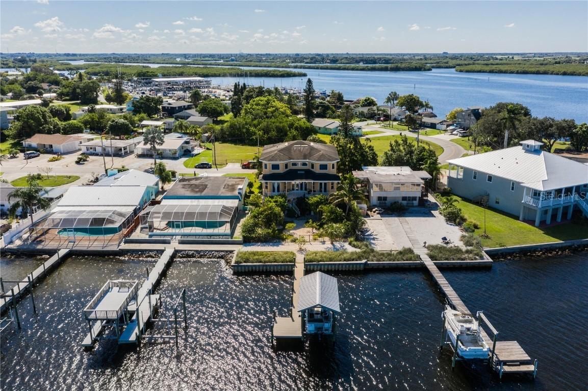 3508 W Shell Point Rd., Ruskin, FL 33570