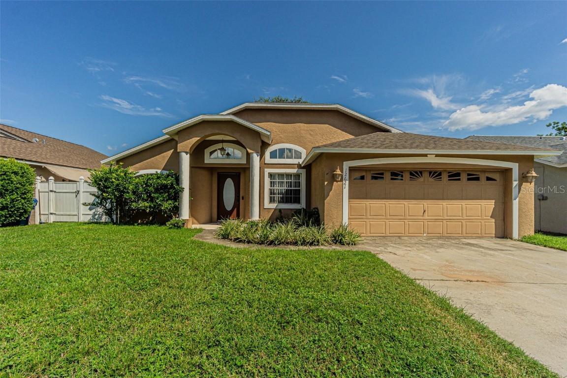 12621 Pineforest Way, Largo, FL 33773