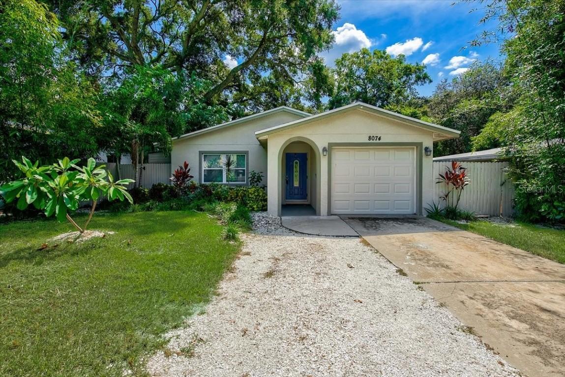 8074 28th Ave., St Petersburg, FL 33710