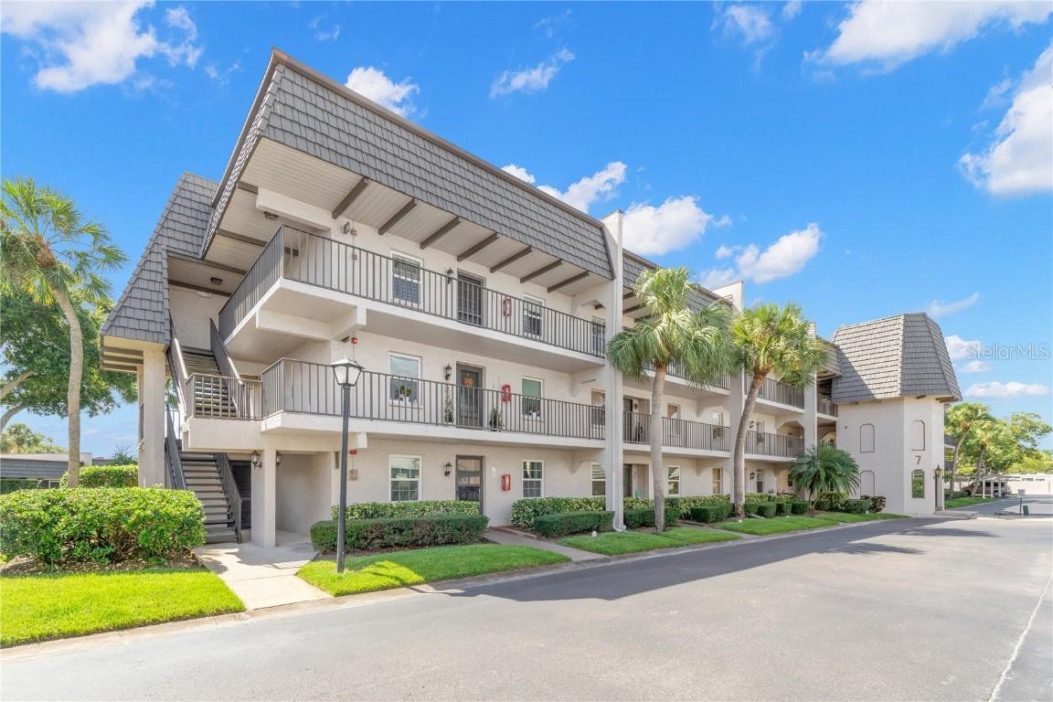 712 Cordova Greens Green, Seminole, FL 33777