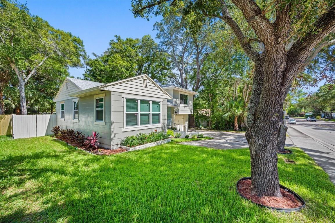 [Address Hidden by Seller], St Petersburg, FL 33702