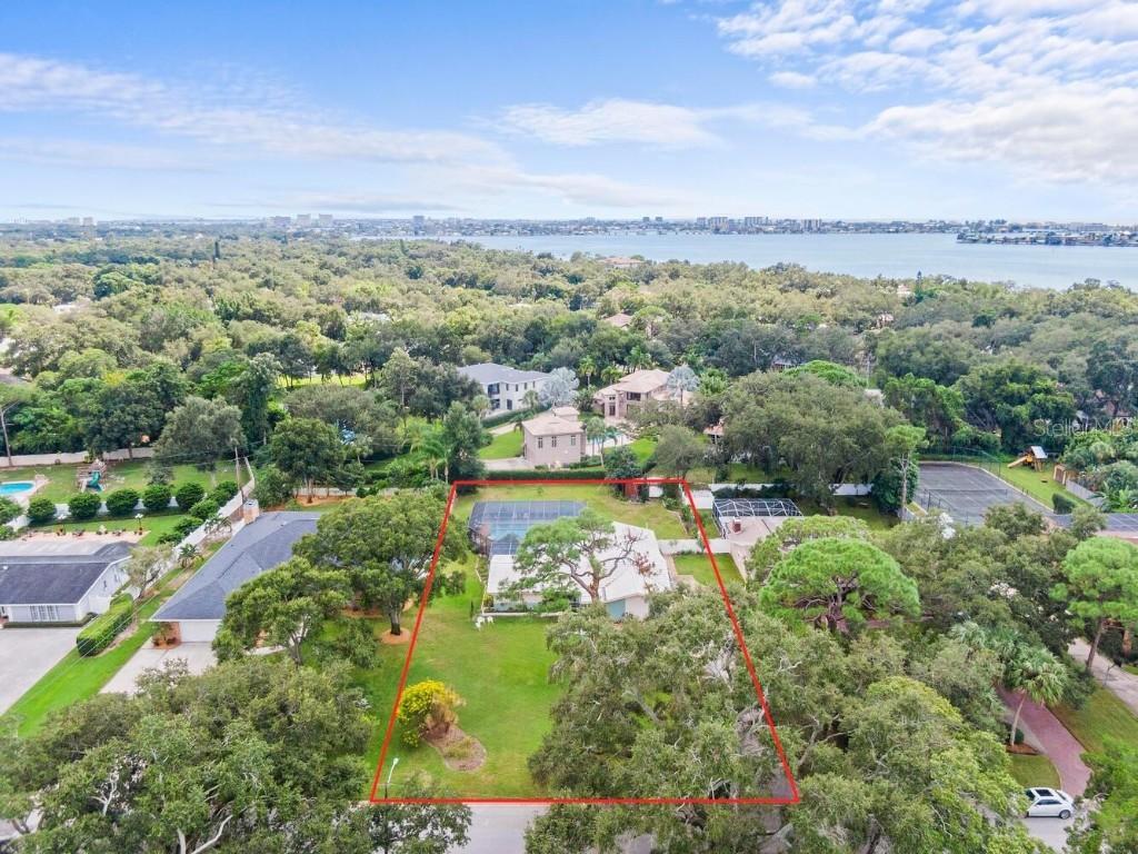 8046 Stimie Ave., St Petersburg, FL 33710