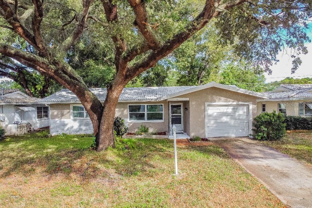 2437 Rutland Ln., Clearwater, FL 33763