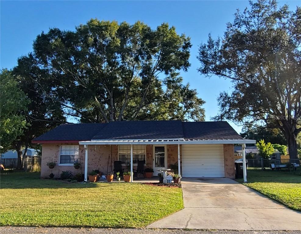 2849 Woodcrest Ln., Lakeland, FL 33805