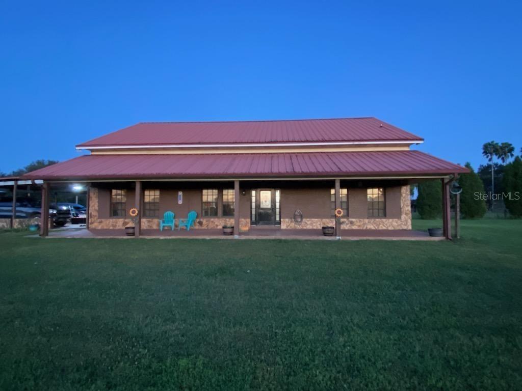 4109 E Knights Griffin Rd., Plant City, FL 33565