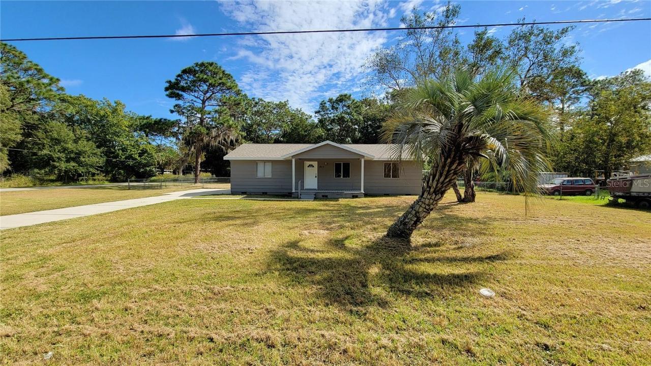 877 N Rhyme Point, Crystal River, FL 34429