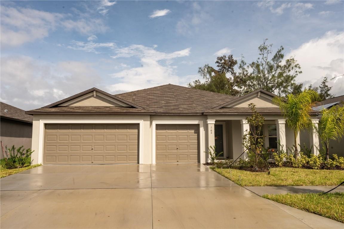 165 Rain Berry Ave., Ruskin, FL 33570