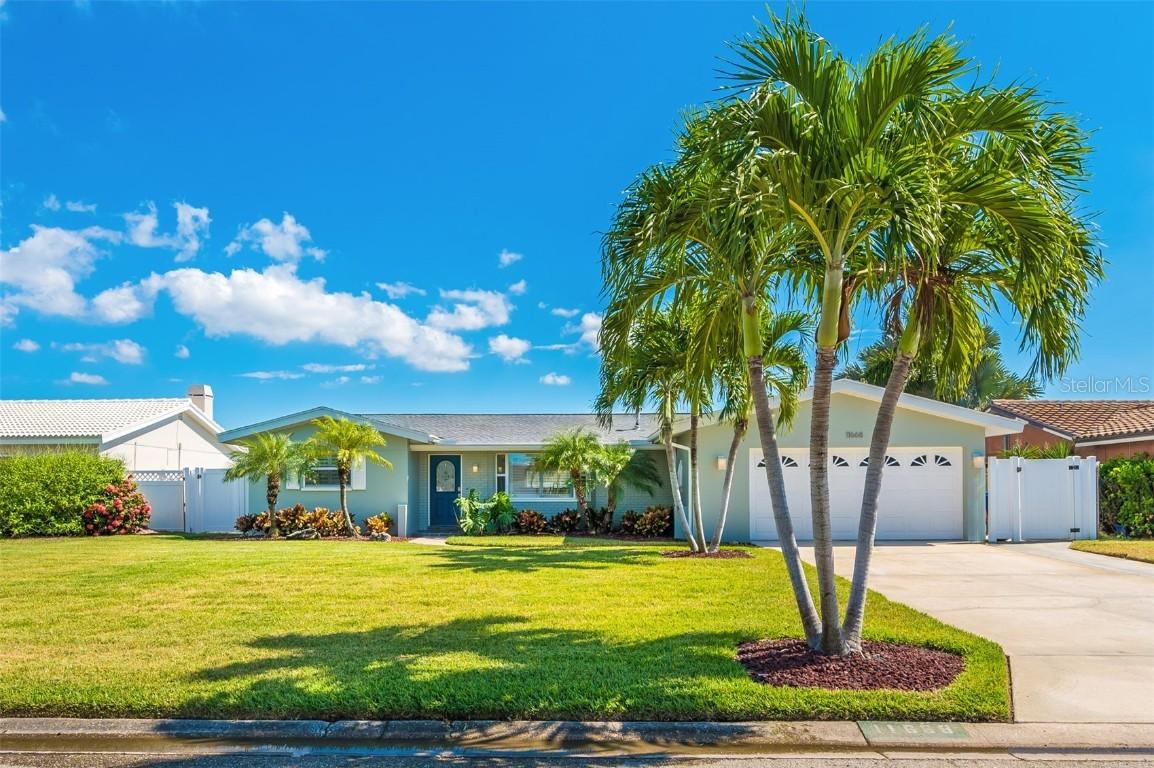 11668 Grove St., Seminole, FL 33772