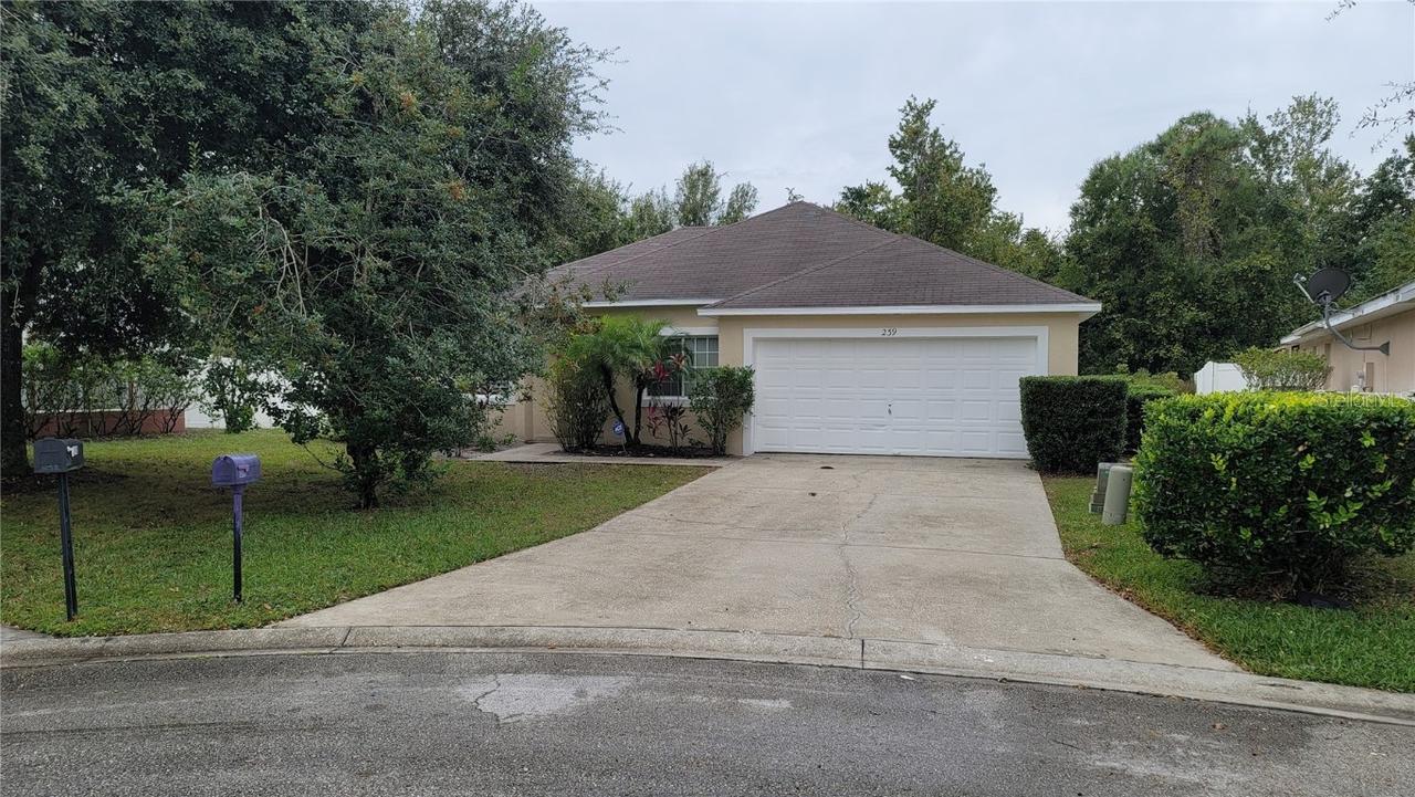 239 Breezy Oaks Ct., Davenport, FL 33896