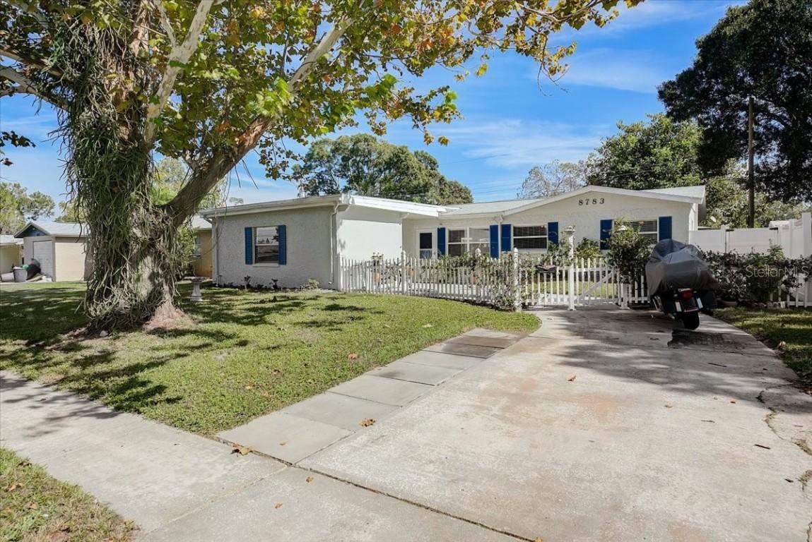 8783 57th St., Pinellas Park, FL 33782