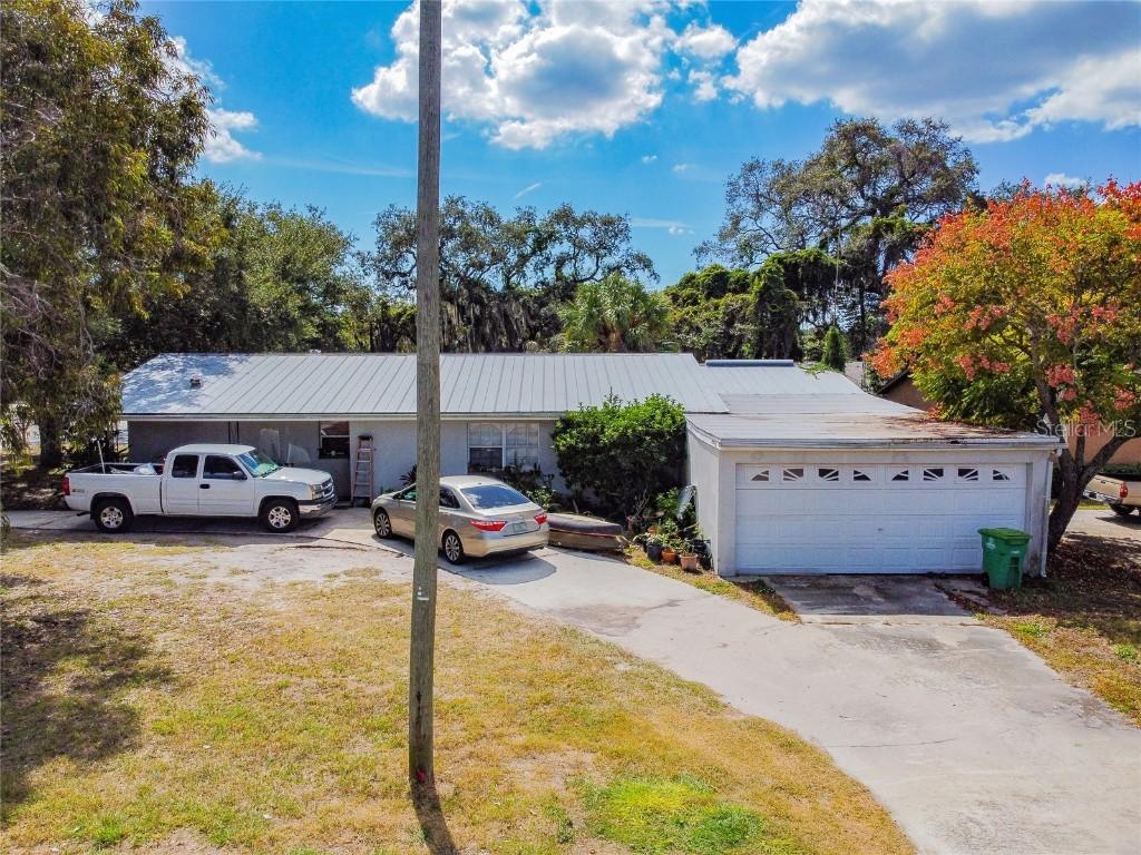 625 Omaha St., Palm Harbor, FL 34683