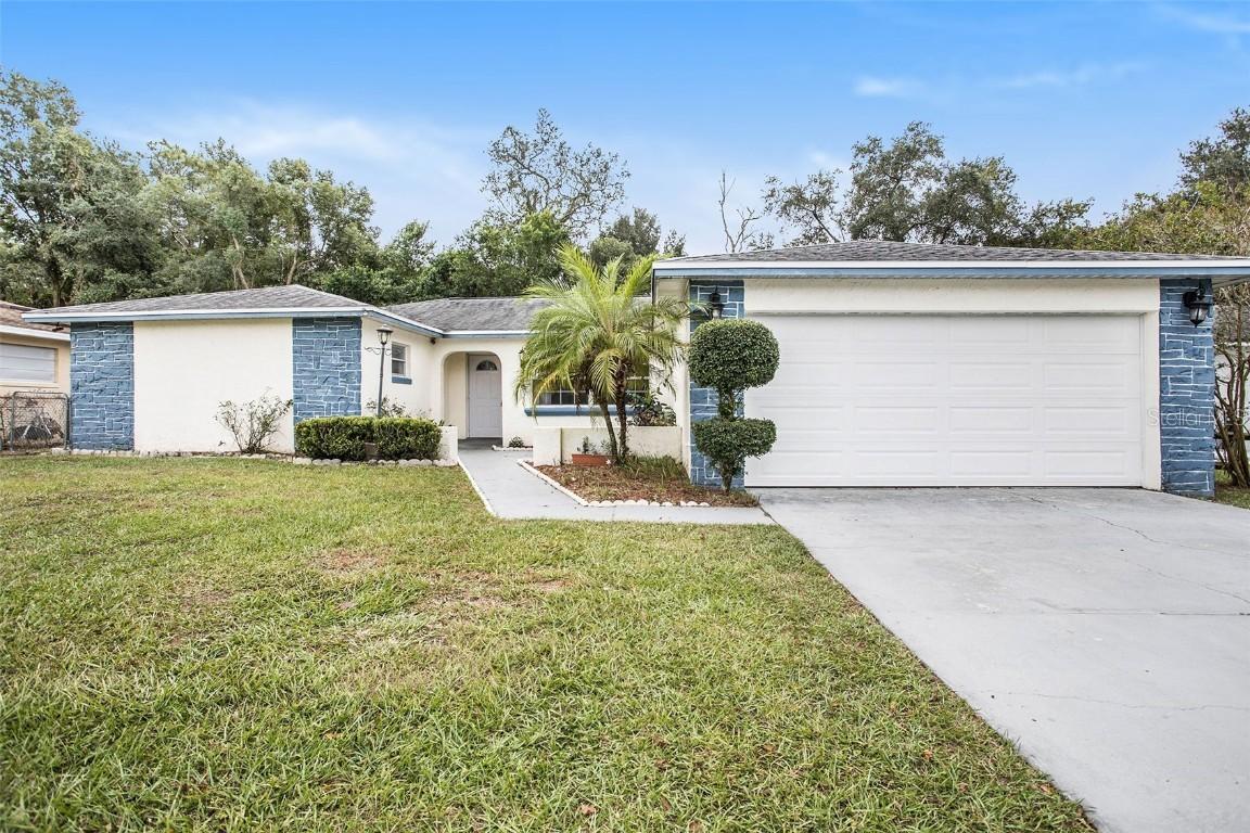 1014 Estatewood Dr., Brandon, FL 33510