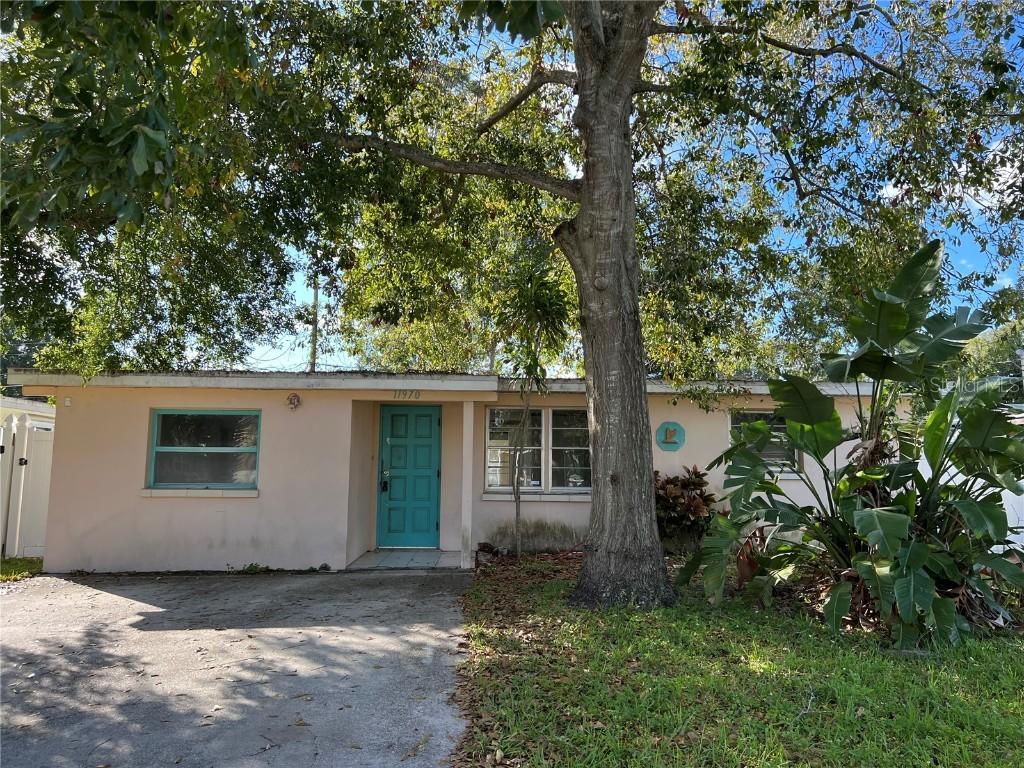 11970 102nd St., Largo, FL 33773